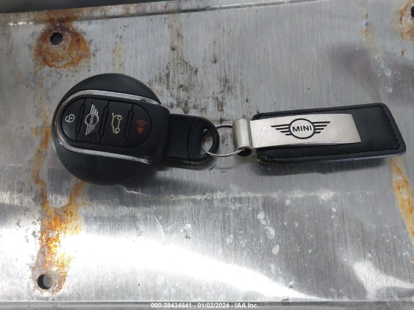 2017 MINI COUNTRYMAN COOPER - WMZYV5C37H3E01551