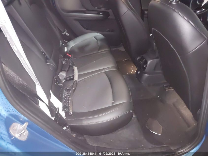 2017 MINI COUNTRYMAN COOPER - WMZYV5C37H3E01551