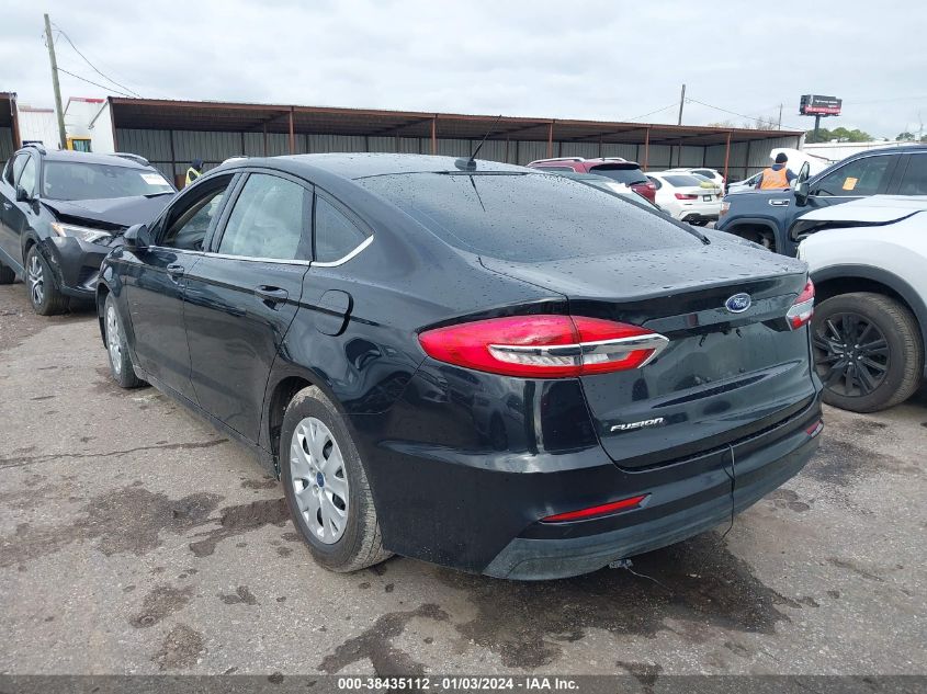 2019 FORD FUSION S - 3FA6P0G74KR171870