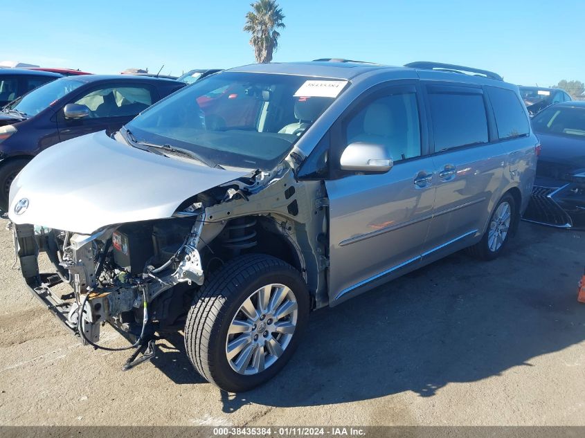 5TDYZ3DC3HS772483 2017 TOYOTA SIENNA, photo no. 2