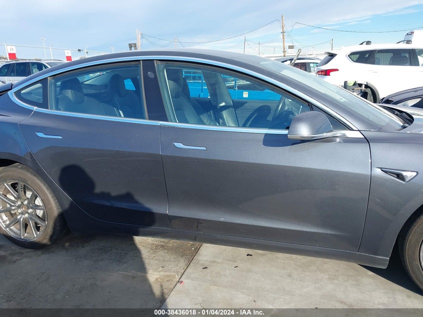 VIN 5YJ3E1EA8HF001237 2017 TESLA MODEL 3