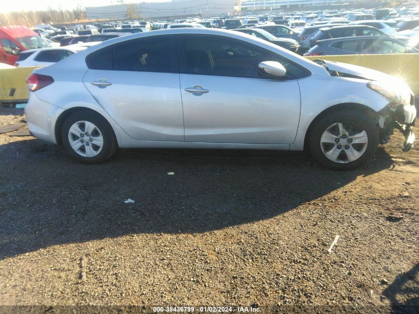 2017 KIA FORTE LX - 3KPFK4A79HE123497