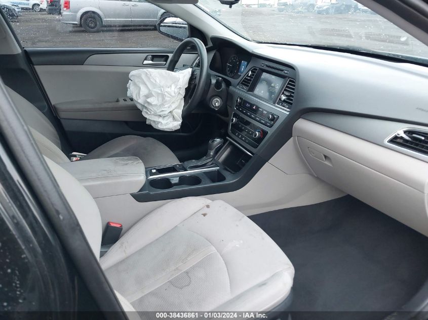 2016 HYUNDAI SONATA SE - 5NPE24AF1GH359946