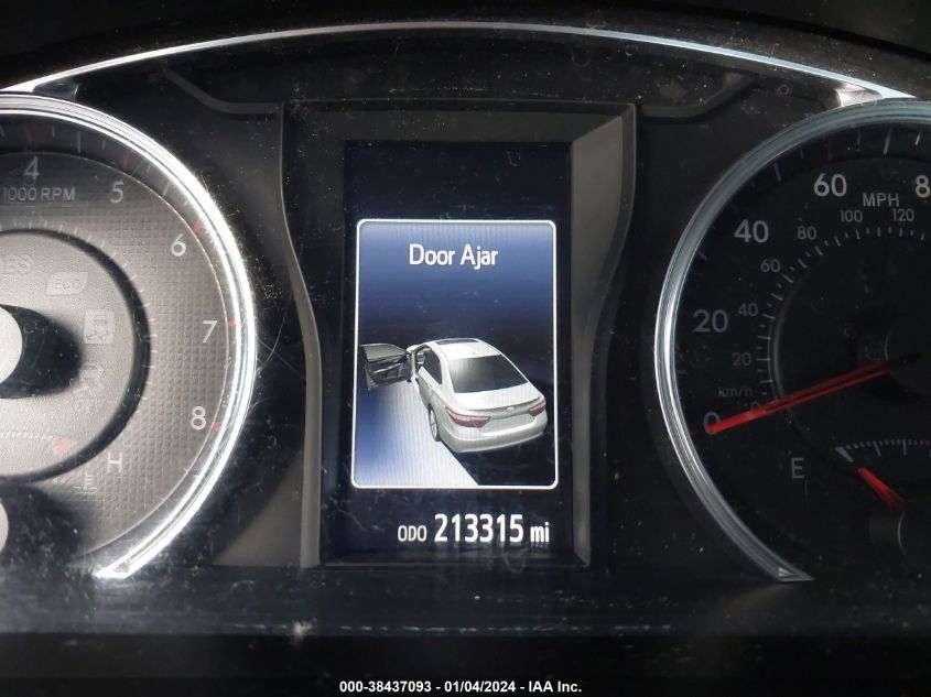 2015 TOYOTA CAMRY SE - 4T1BF1FK6FU881385