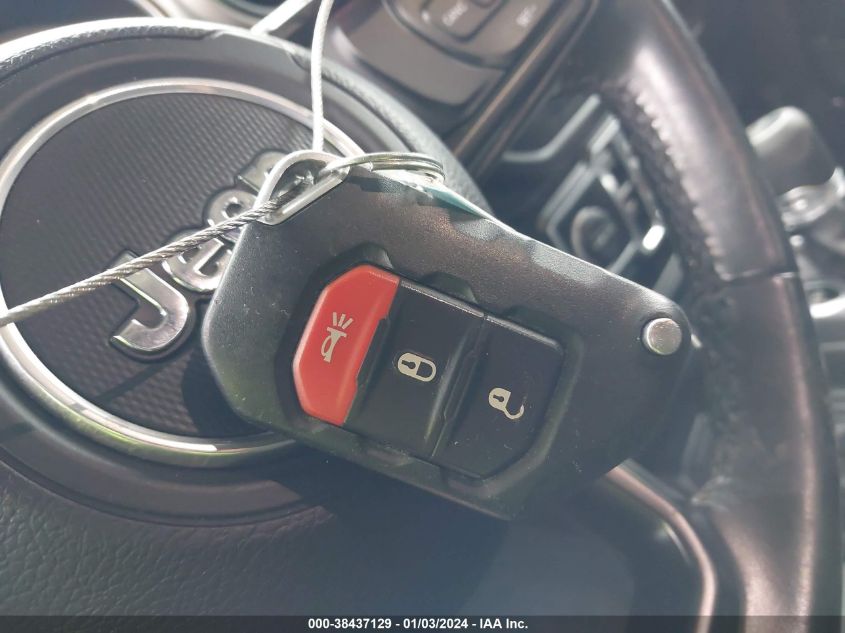 2020 JEEP WRANGLER UNLIMITED SPORT - 1C4HJXDN6LW259625