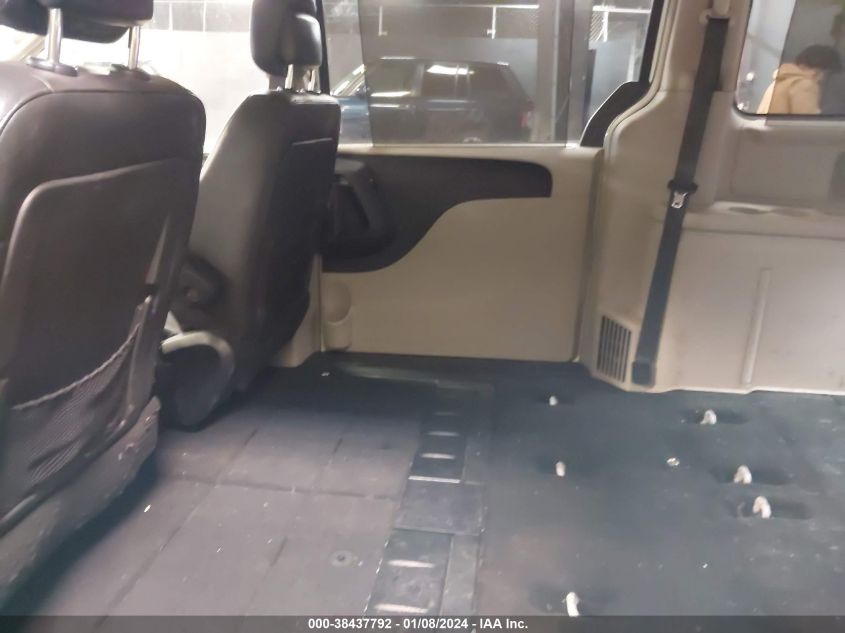 2015 CHRYSLER TOWN & COUNTRY TOURING - 2C4RC1BG9FR727036