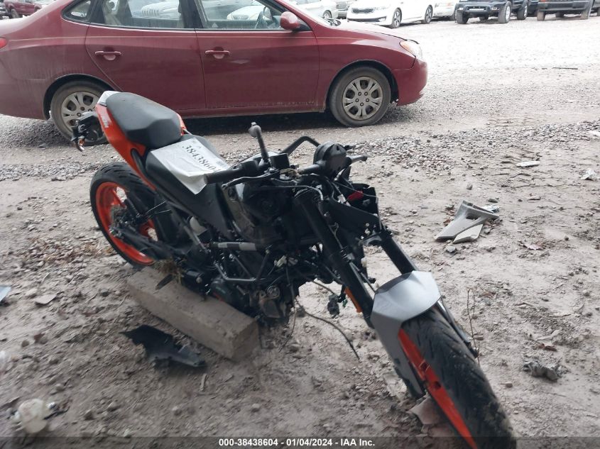 2023 KTM 200 DUKE - MD2JPC40XPC017144