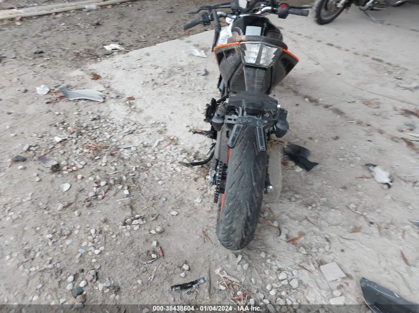 2023 KTM 200 DUKE - MD2JPC40XPC017144