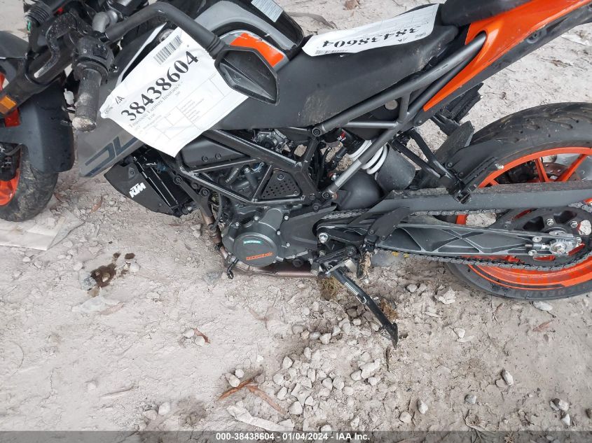 2023 KTM 200 DUKE - MD2JPC40XPC017144