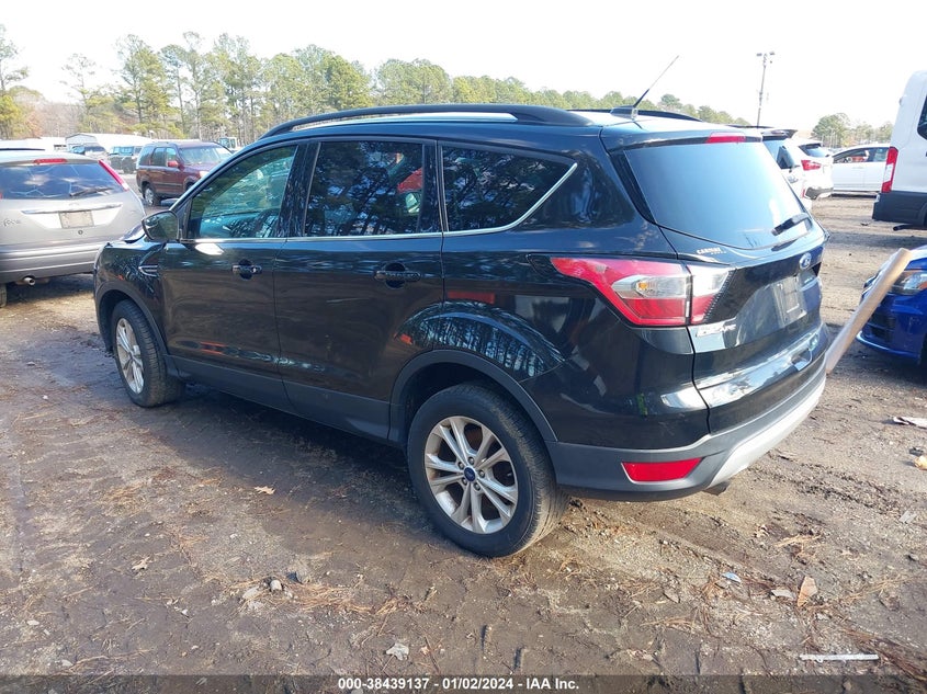 VIN 1FMCU9GD0JUB33314 2018 FORD ESCAPE SE