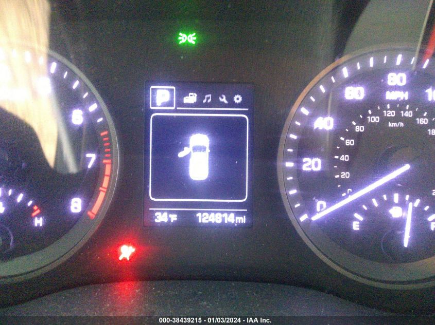 2017 HYUNDAI TUCSON LIMITED/SPORT AND ECO/SE - KM8J33A23HU595150