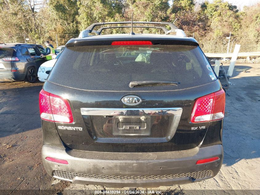 2016 KIA SORENTO EX - 5XYKU4A28CG189290