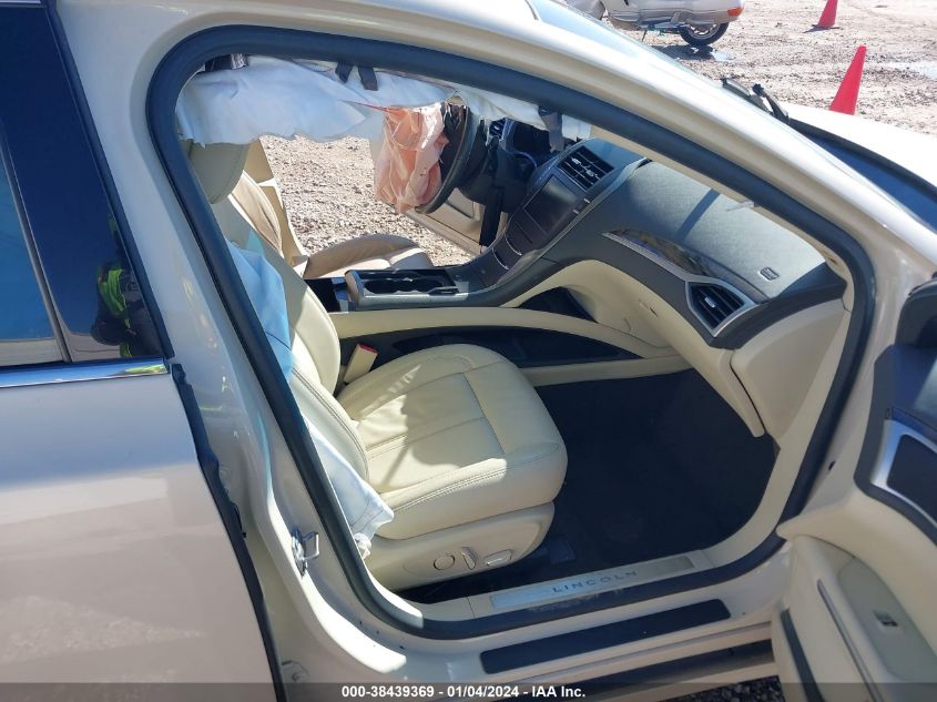 2014 LINCOLN MKZ - 3LN6L2GK0ER830128