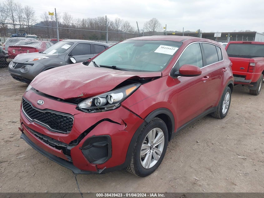 VIN KNDPM3AC7K7617550 2019 KIA SPORTAGE LX