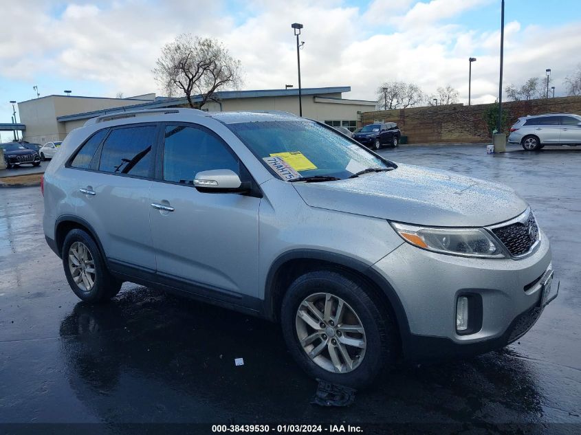 2014 KIA SORENTO LX - 5XYKT3A66EG484312