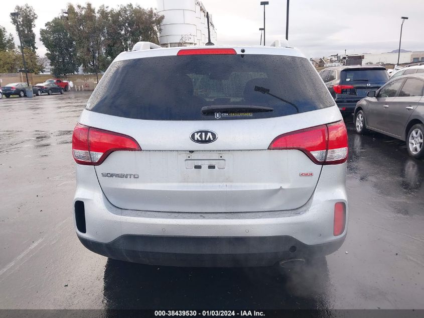 2014 KIA SORENTO LX - 5XYKT3A66EG484312