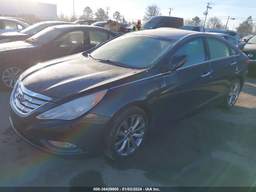 2013 HYUNDAI SONATA SE - 5NPEC4AC0DH555679