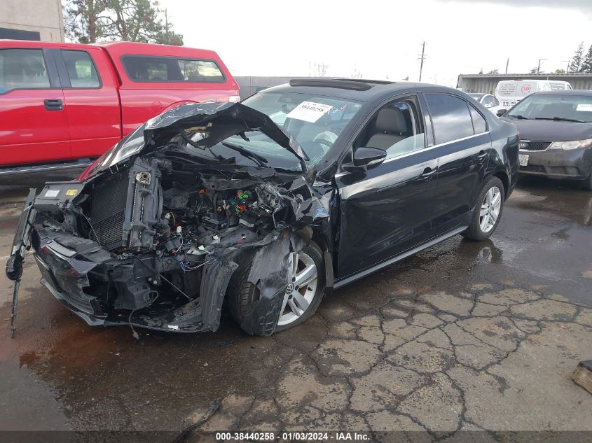 2013 VOLKSWAGEN JETTA HYBRID SEL 3VW637AJ6DM298216