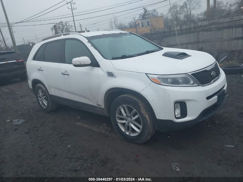 2014 KIA SORENTO LX - 5XYKTCA61EG522819