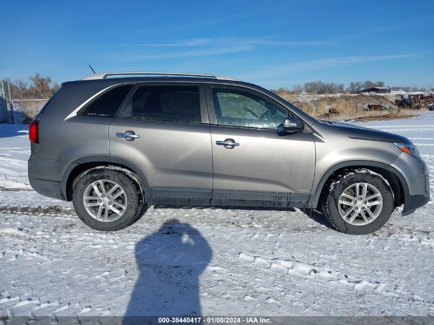 2015 KIA SORENTO LX - 5XYKTDA75FG612037