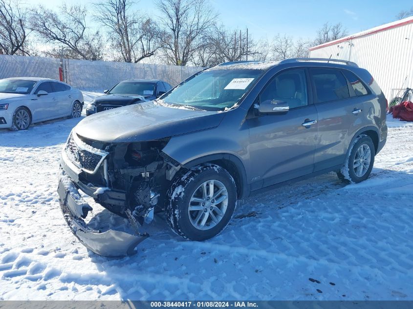 2015 KIA SORENTO LX - 5XYKTDA75FG612037