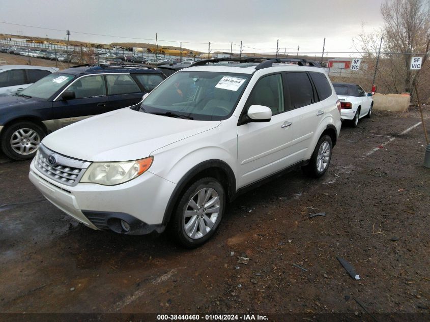 2013 SUBARU FORESTER 2.5X PREMIUM - JF2SHADC1DH405918