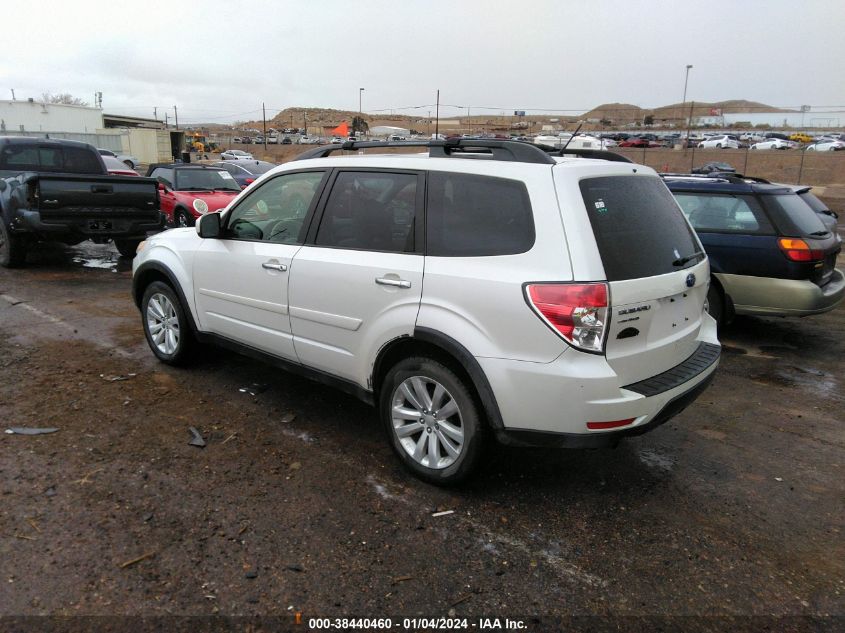2013 SUBARU FORESTER 2.5X PREMIUM - JF2SHADC1DH405918