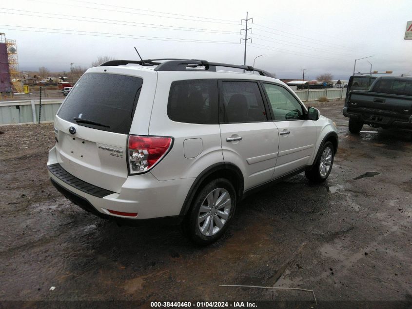 2013 SUBARU FORESTER 2.5X PREMIUM - JF2SHADC1DH405918