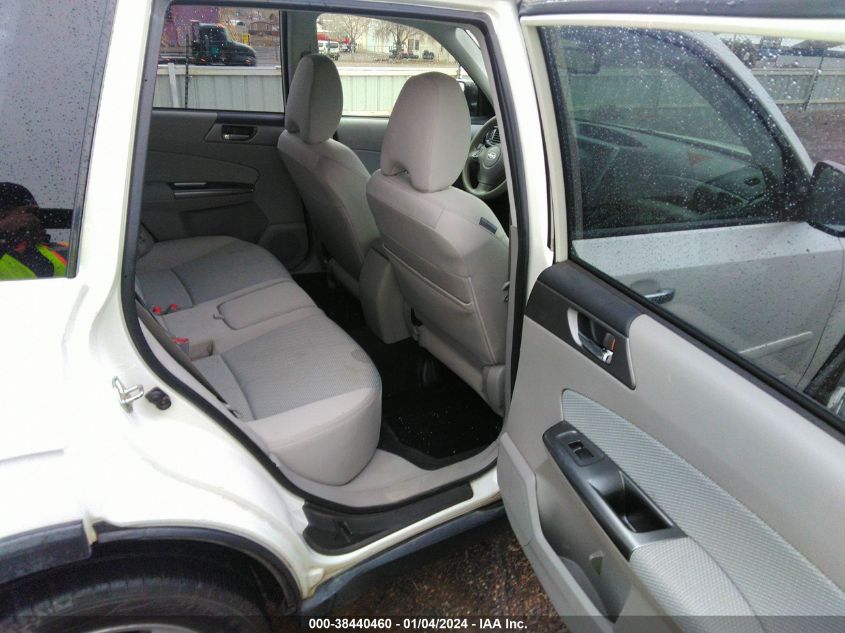 2013 SUBARU FORESTER 2.5X PREMIUM - JF2SHADC1DH405918
