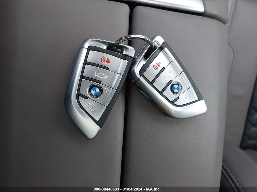 VIN 5YMCY0C00P9N67548 2023 BMW X6 M