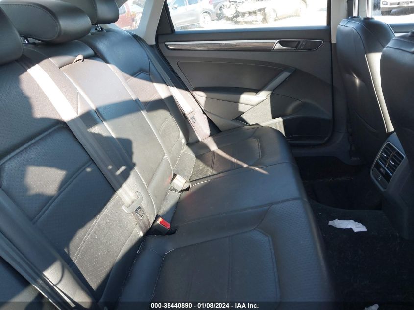 2016 VOLKSWAGEN PASSAT SE - 1VWBT7A36GC008353