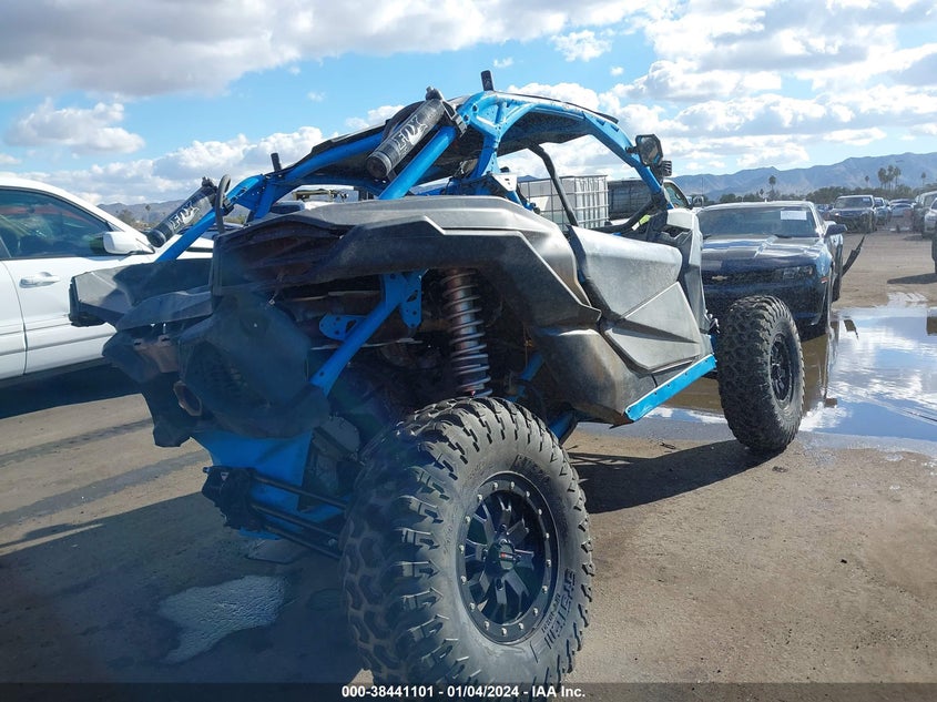 VIN 3JBVVAW43KK001231 2019 CAN-AM MAVERICK X3 X RC TURBO R