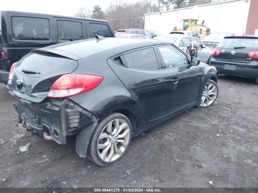 2013 HYUNDAI VELOSTER BASE W/GRAY - KMHTC6AD5DU085422