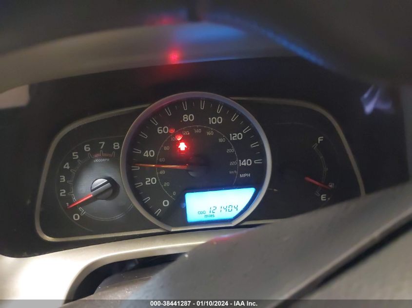 2015 TOYOTA RAV4 LE - 2T3BFREV6FW239105