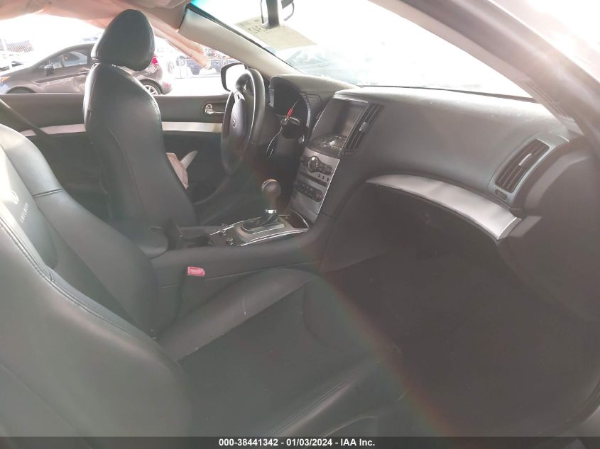 2013 INFINITI G37 JOURNEY JN1CV6EK0DM922569