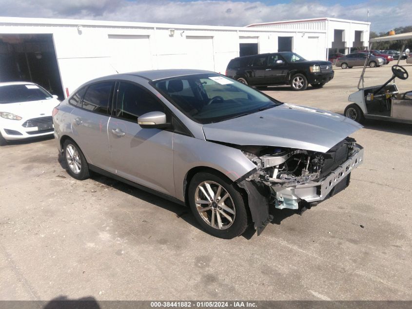 2015 FORD FOCUS SE - 1FADP3F22FL372850