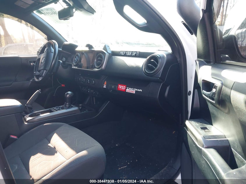 VIN 3TMCZ5AN9JM148446 2018 TOYOTA TACOMA TRD OFF ROAD