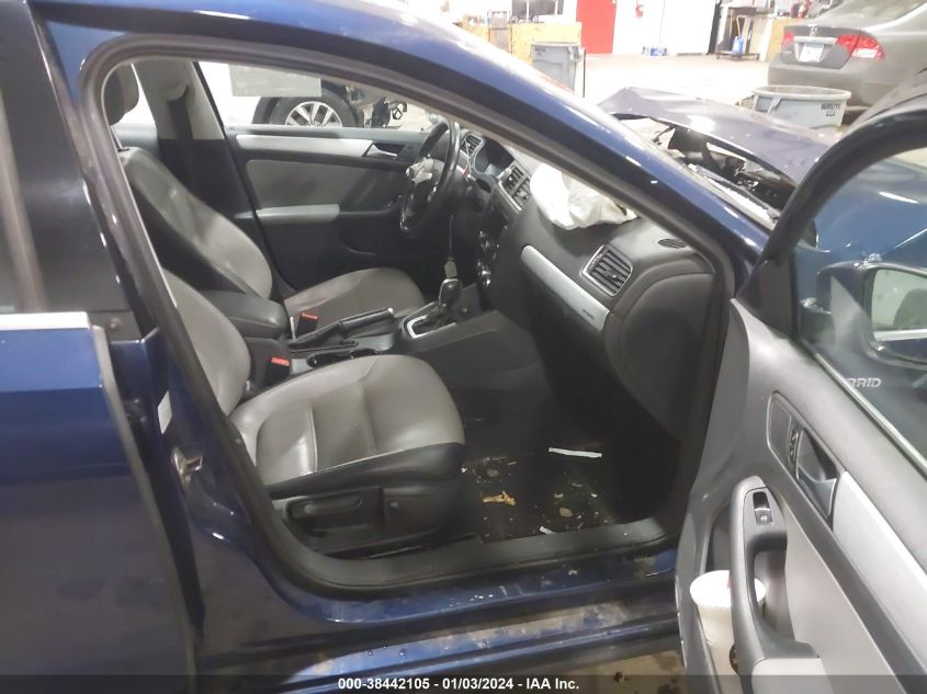 2013 VOLKSWAGEN JETTA HYBRID SE/SEL/SEL PREMIUM 3VW637AJ9DM289011