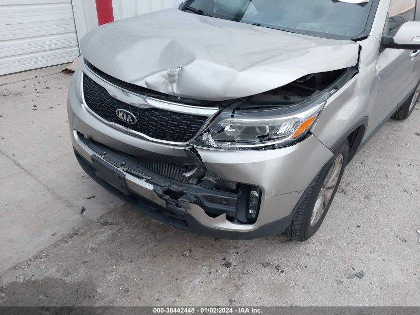 2015 KIA SORENTO EX V6 - 5XYKUDA72FG632663