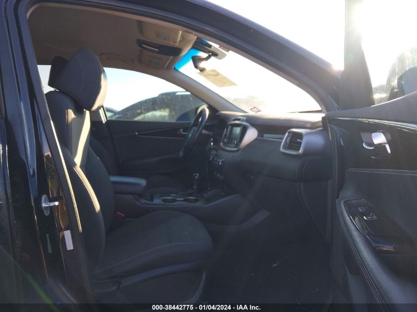 2017 KIA SORENTO LX/L - 5XYPG4A31HG215922