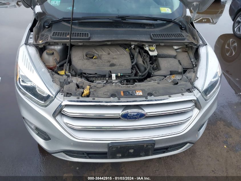 2017 FORD ESCAPE SE - 1FMCU9GDXHUB11640