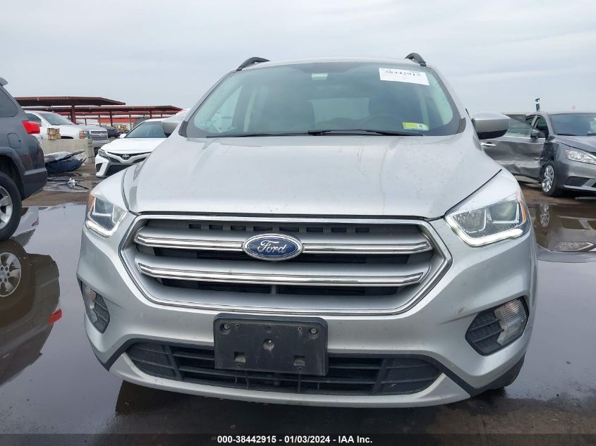 2017 FORD ESCAPE SE - 1FMCU9GDXHUB11640