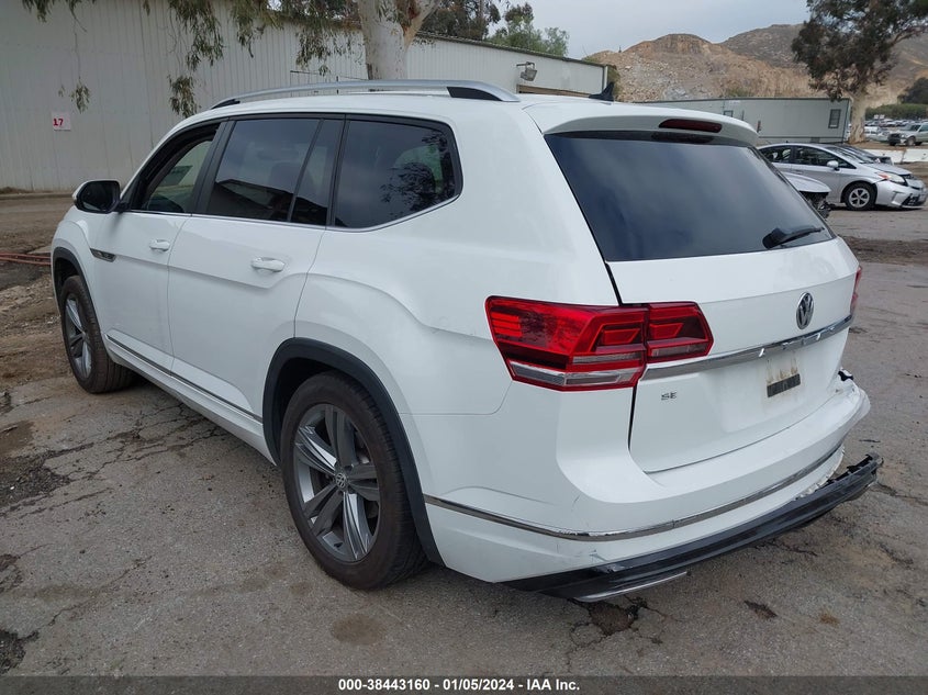 VIN 1V2FR2CA3JC568421 2018 VOLKSWAGEN ATLAS SE