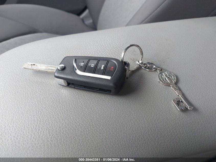 2019 TOYOTA CAMRY L/LE/XLE/SE/XSE - 4T1B11HKXKU683303