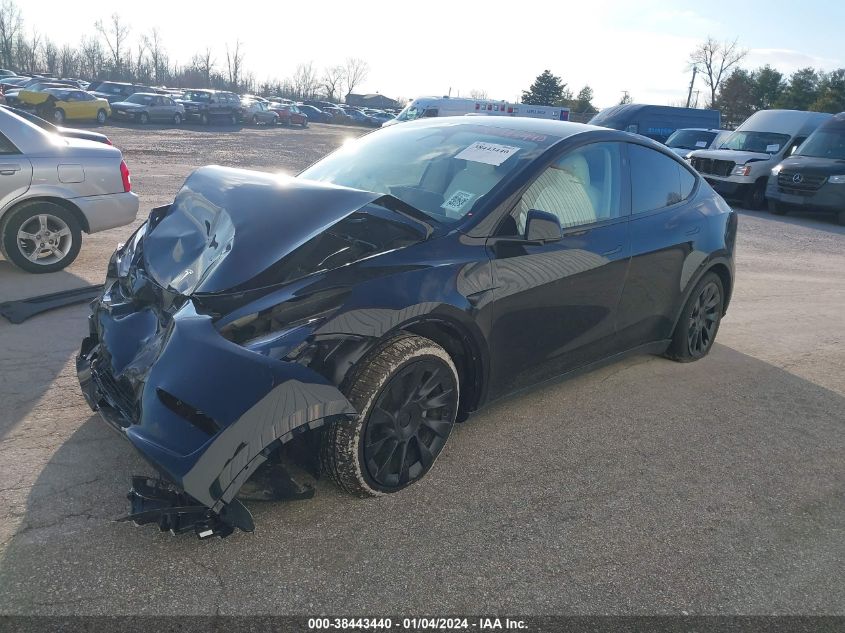 2023 TESLA MODEL Y AWD/LONG RANGE DUAL MOTOR ALL-WHEEL DRIVE - 7SAYGAEE3PF902021