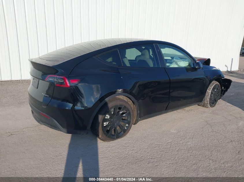 2023 TESLA MODEL Y AWD/LONG RANGE DUAL MOTOR ALL-WHEEL DRIVE - 7SAYGAEE3PF902021