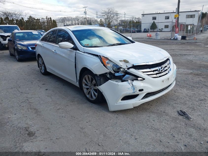 2013 HYUNDAI SONATA SE - 5NPEC4AC4DH690129