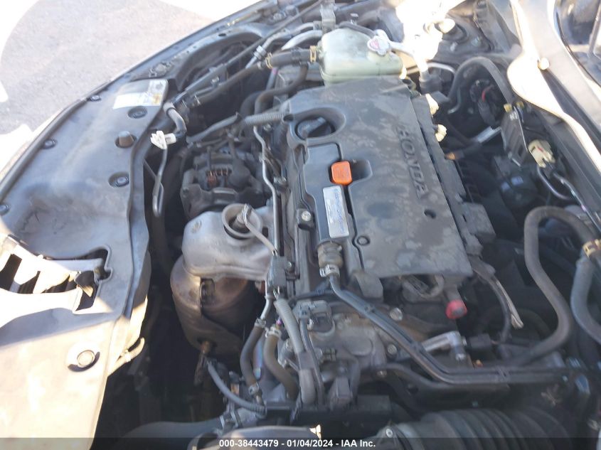 2016 HONDA CIVIC LX - 19XFC2F5XGE005420