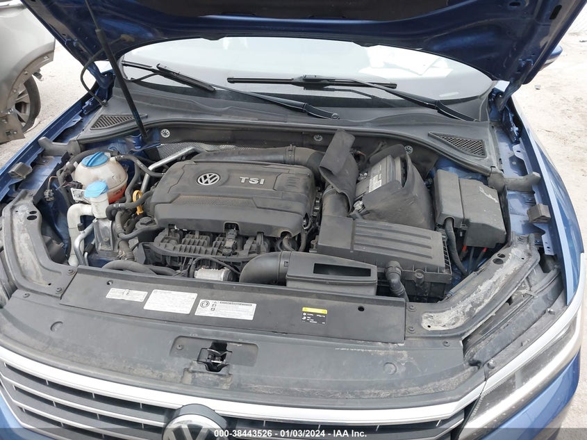 VIN 1VWGT7A30HC045387 2017 VOLKSWAGEN PASSAT SE