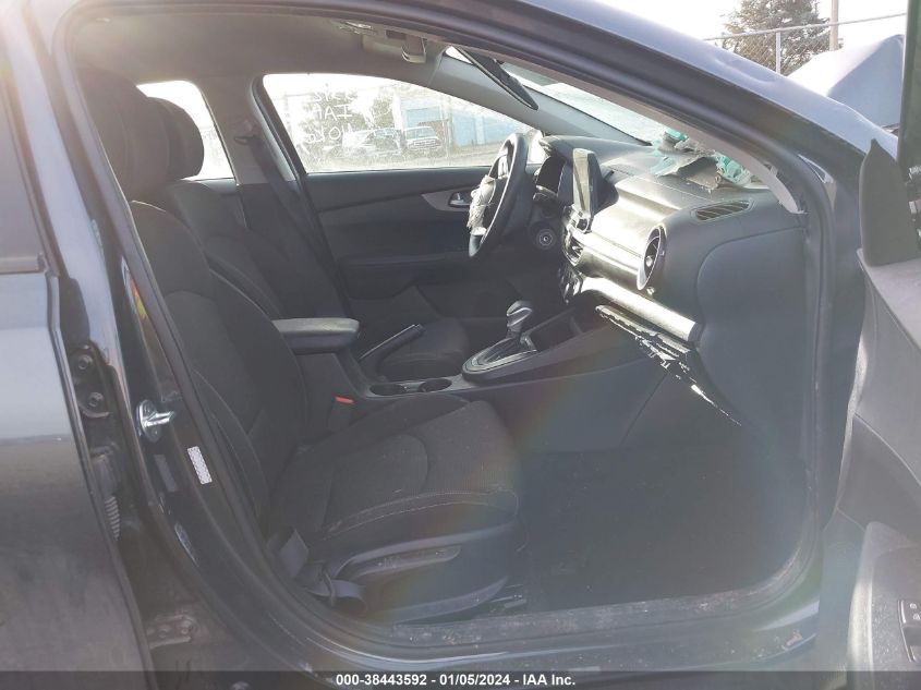 2021 KIA FORTE LXS - 3KPF24AD1ME268209